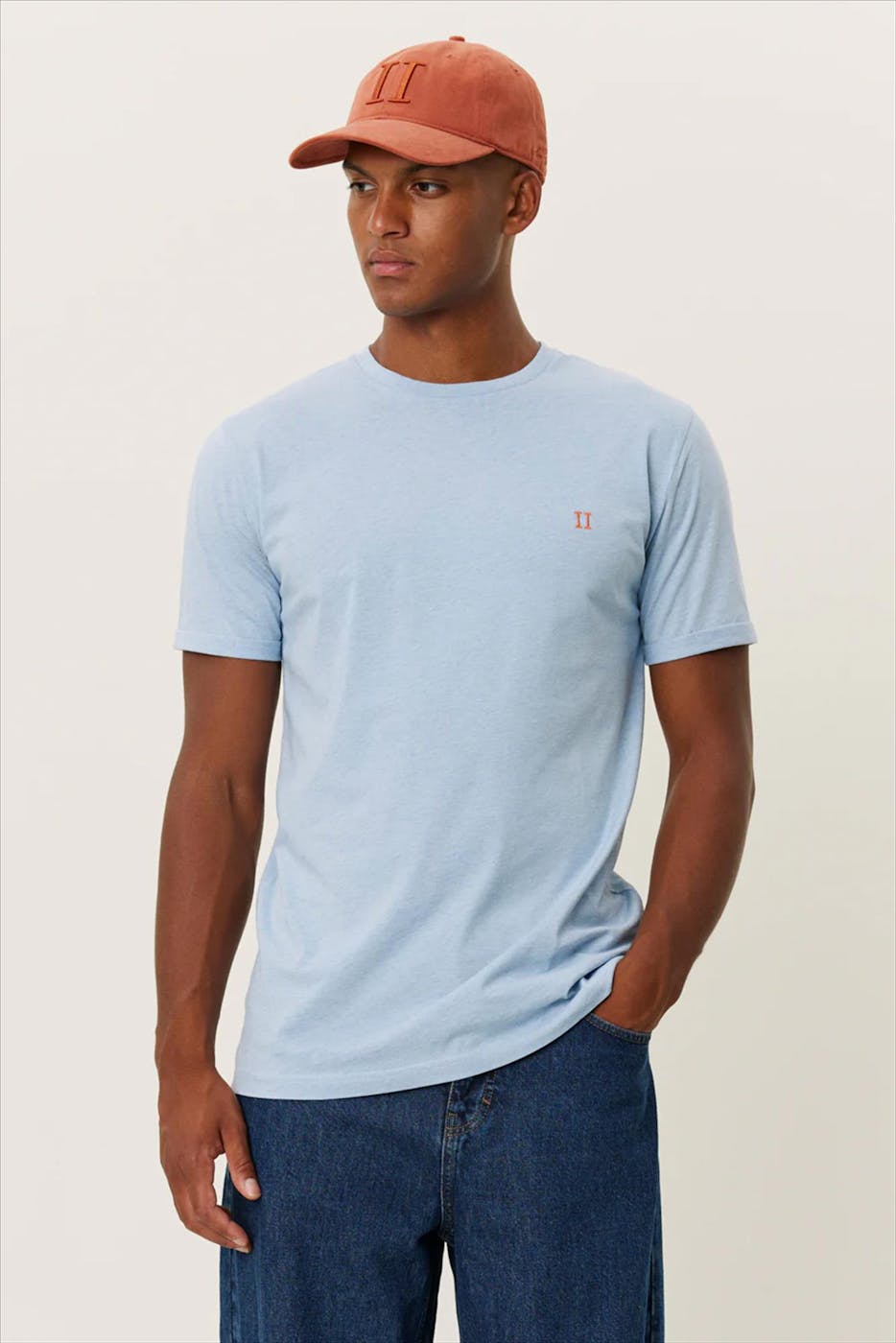 LES DEUX - Lichtblauwe Nørregaard T-shirt