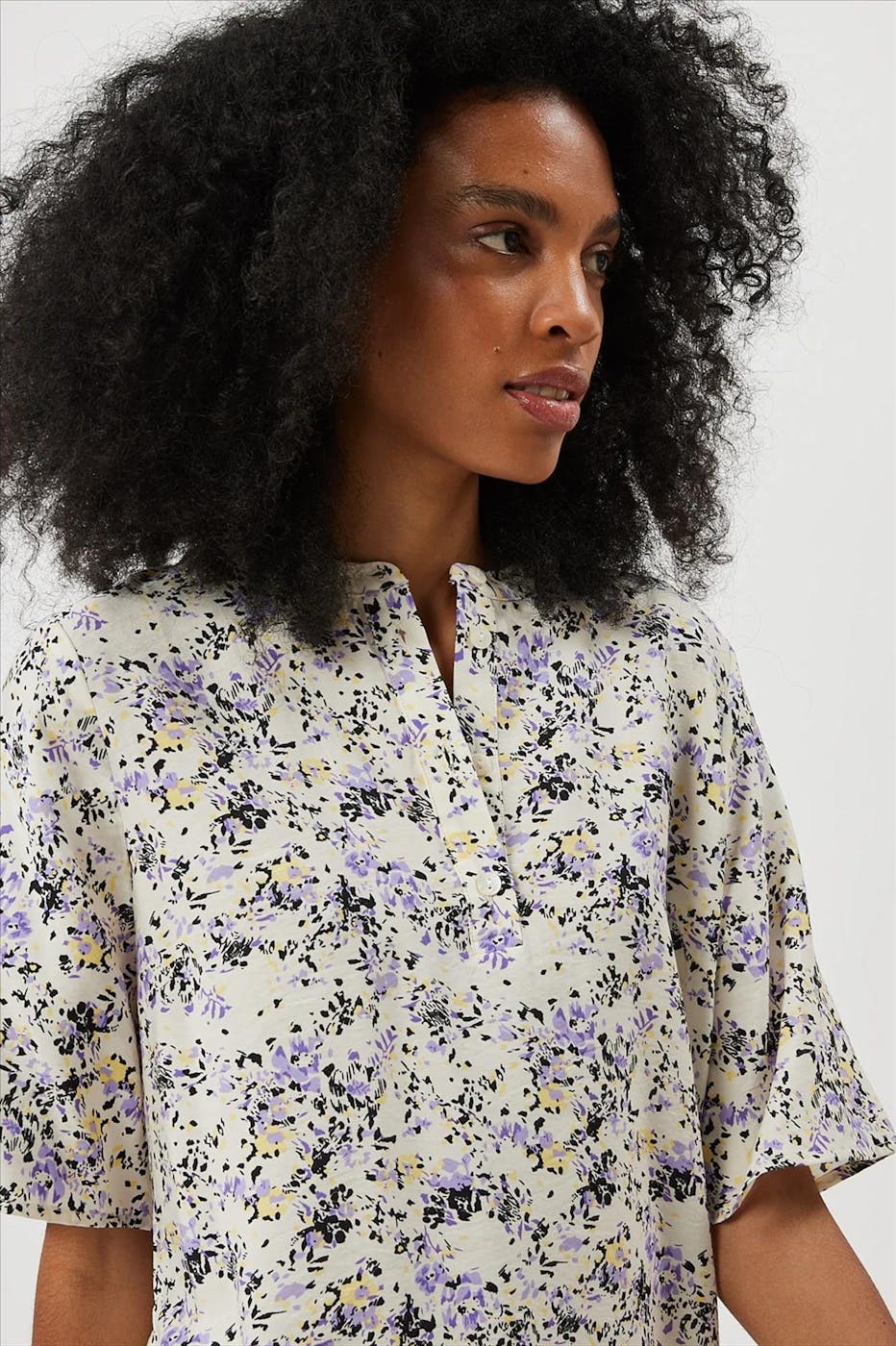 Minimum - Ecru- Paars Gebloemde Signeline blouse