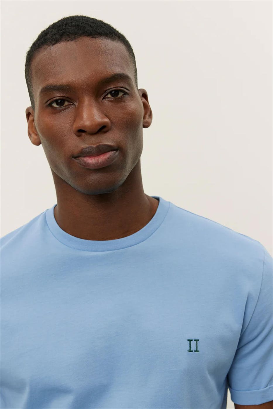 LES DEUX - Lichtblauwe Norregaard Contrast T-shirt