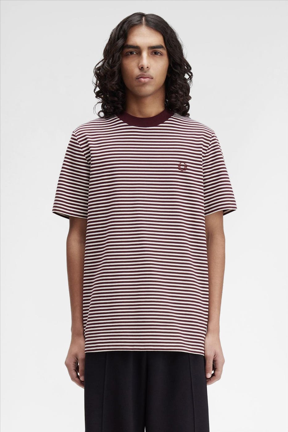 Fred Perry - Bordeaux-Ecru Fine Stripe T-shirt