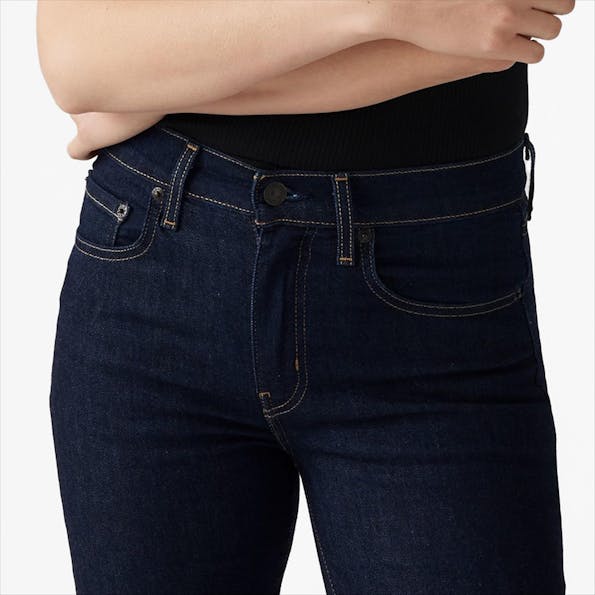 Levi's - Donkerblauwe 724 High-Waist Slim Straight jeans