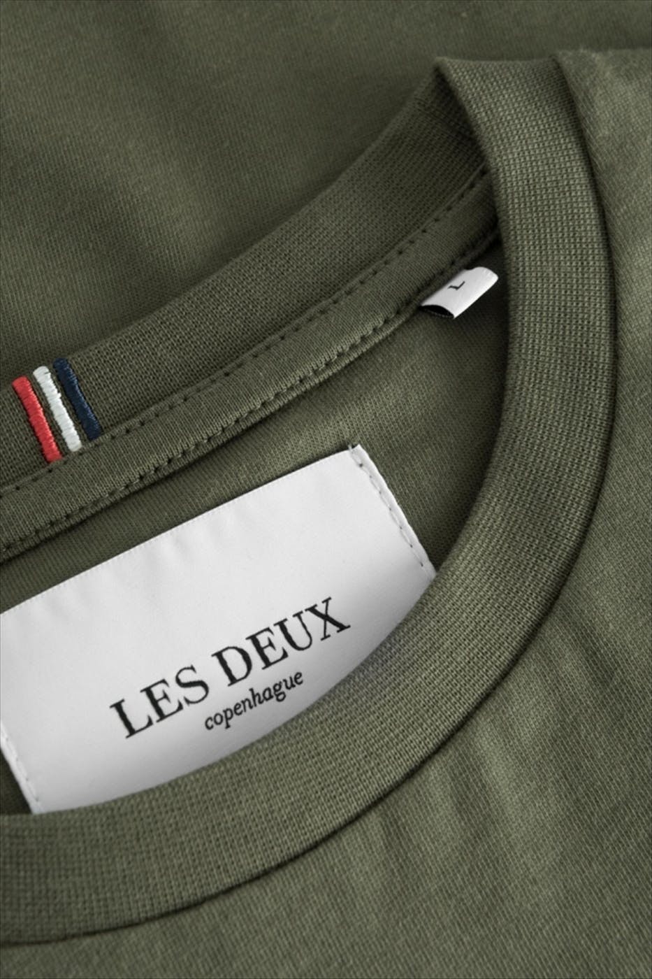 LES DEUX - Kaki Nørregaard T-shirt