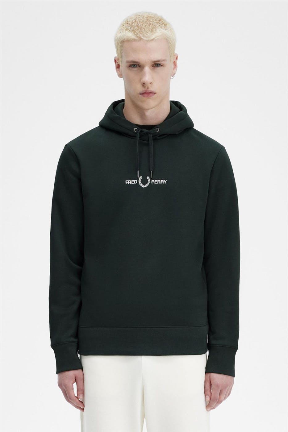 Fred Perry - Donkergroene Embroidered hoodie