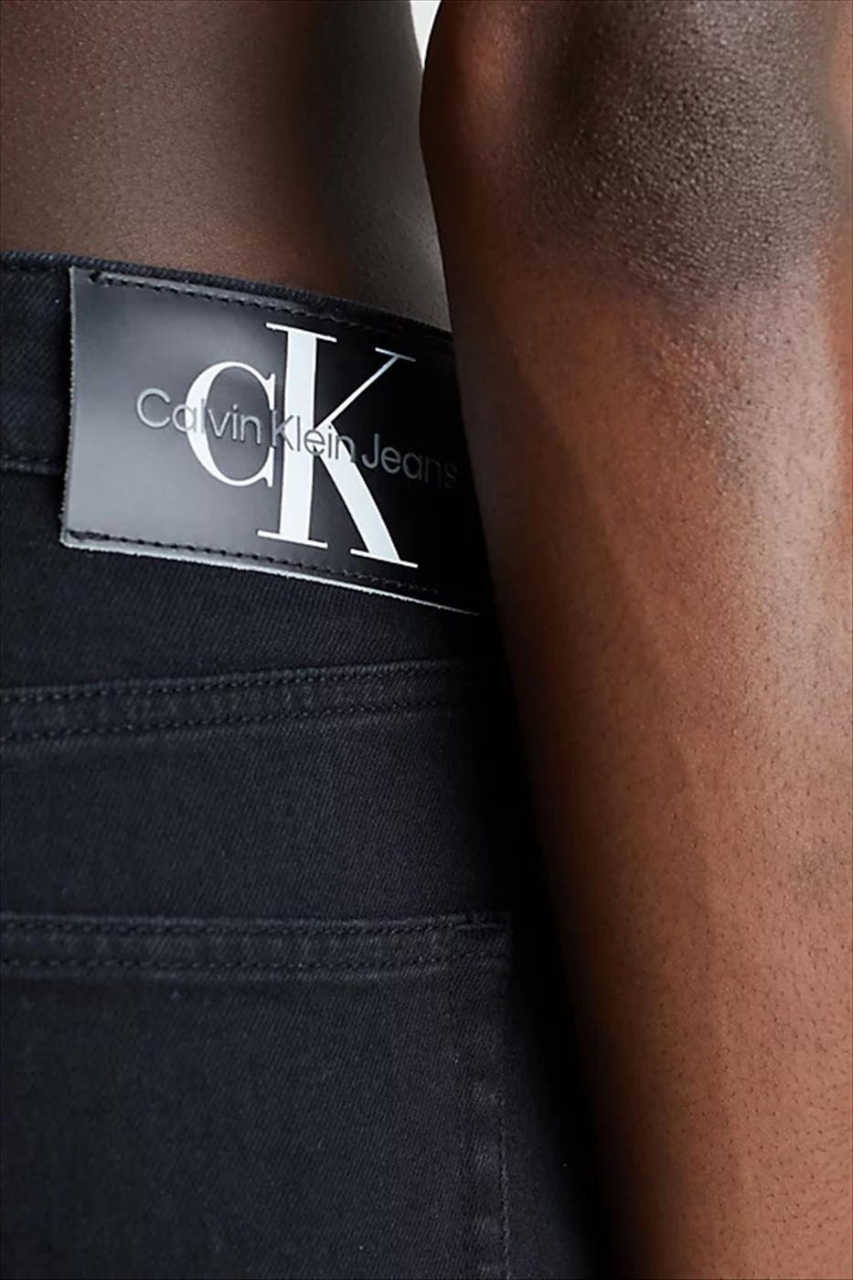 Calvin Klein Jeans - Zwarte Slim Tapered jeans