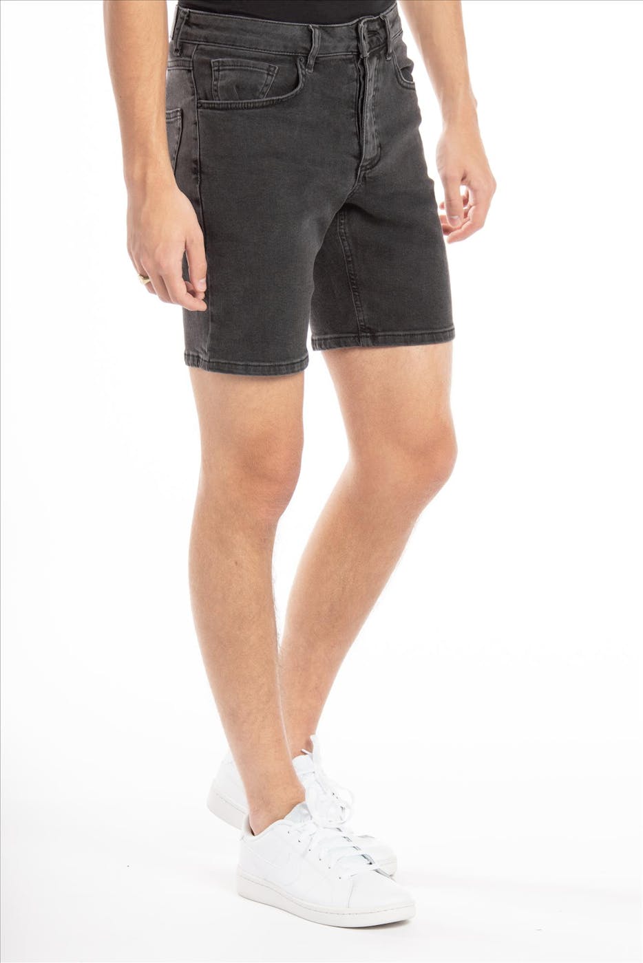 Minimum - Zwarte Samden 5 pocket jeansshort