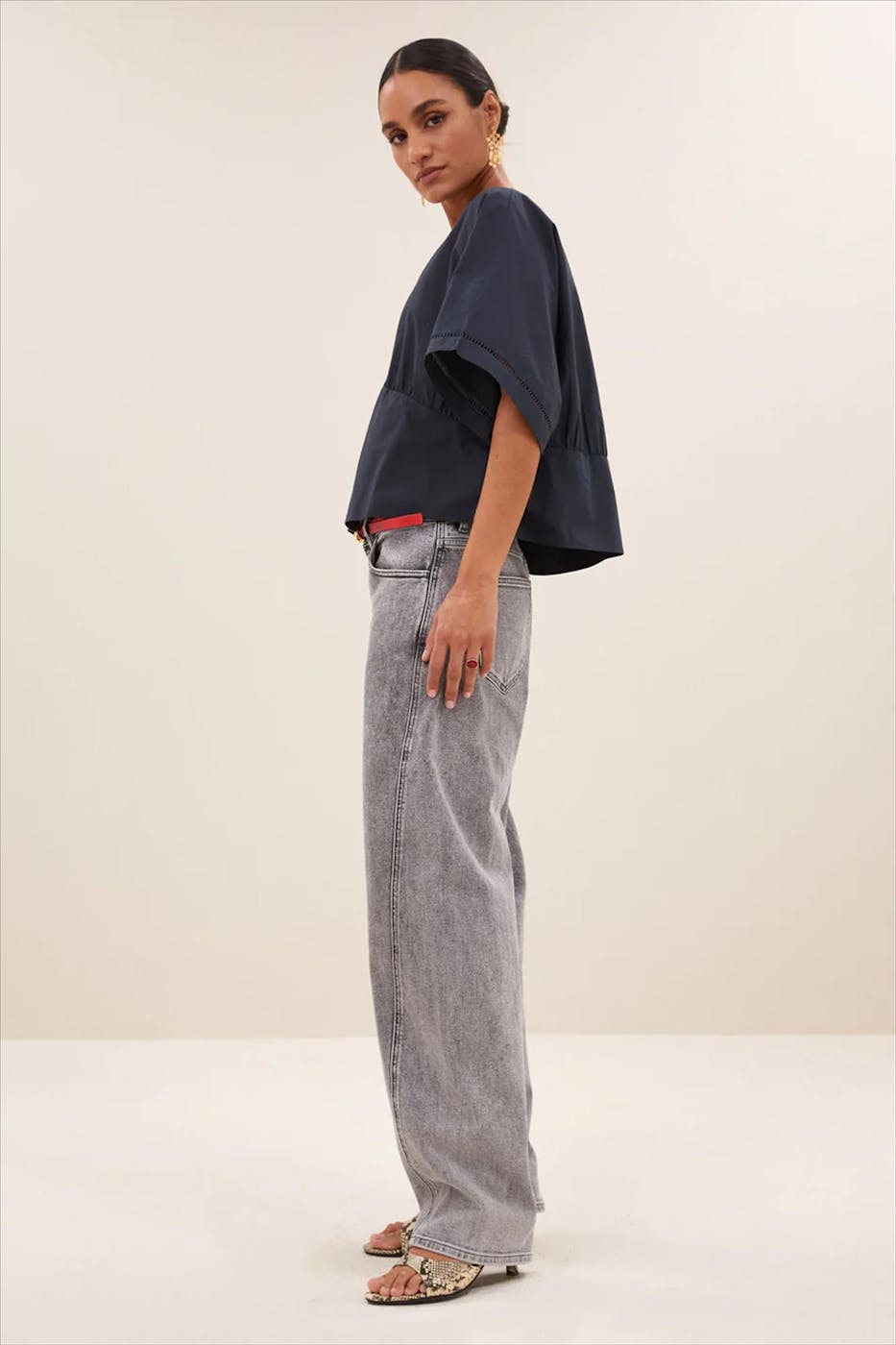 BY BAR - Donkerblauwe Moon blouse