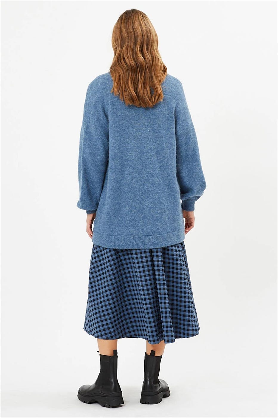 Minimum - Lichtblauwe Necka trui met V-hals
