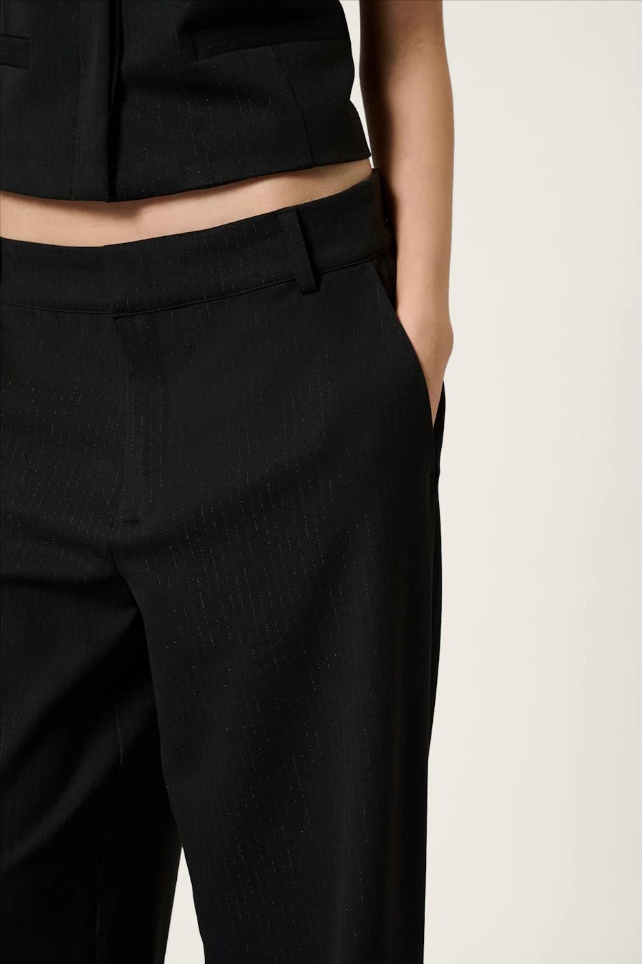 My Essential Wardrobe - Zwarte Reece wide broek