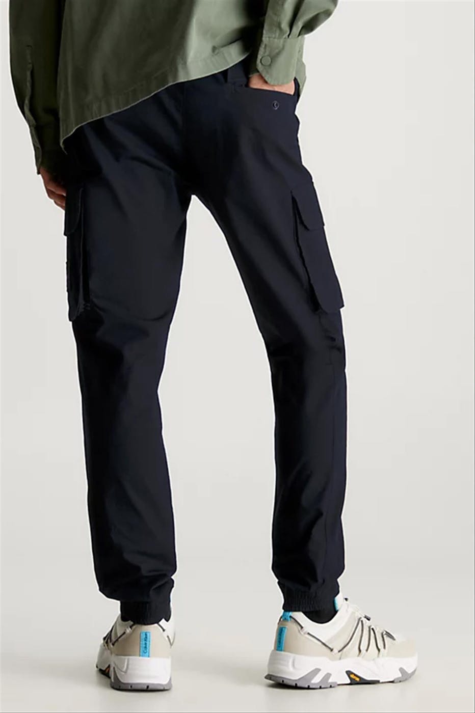 Calvin Klein Jeans - Zwarte Cuffed Cargo broek