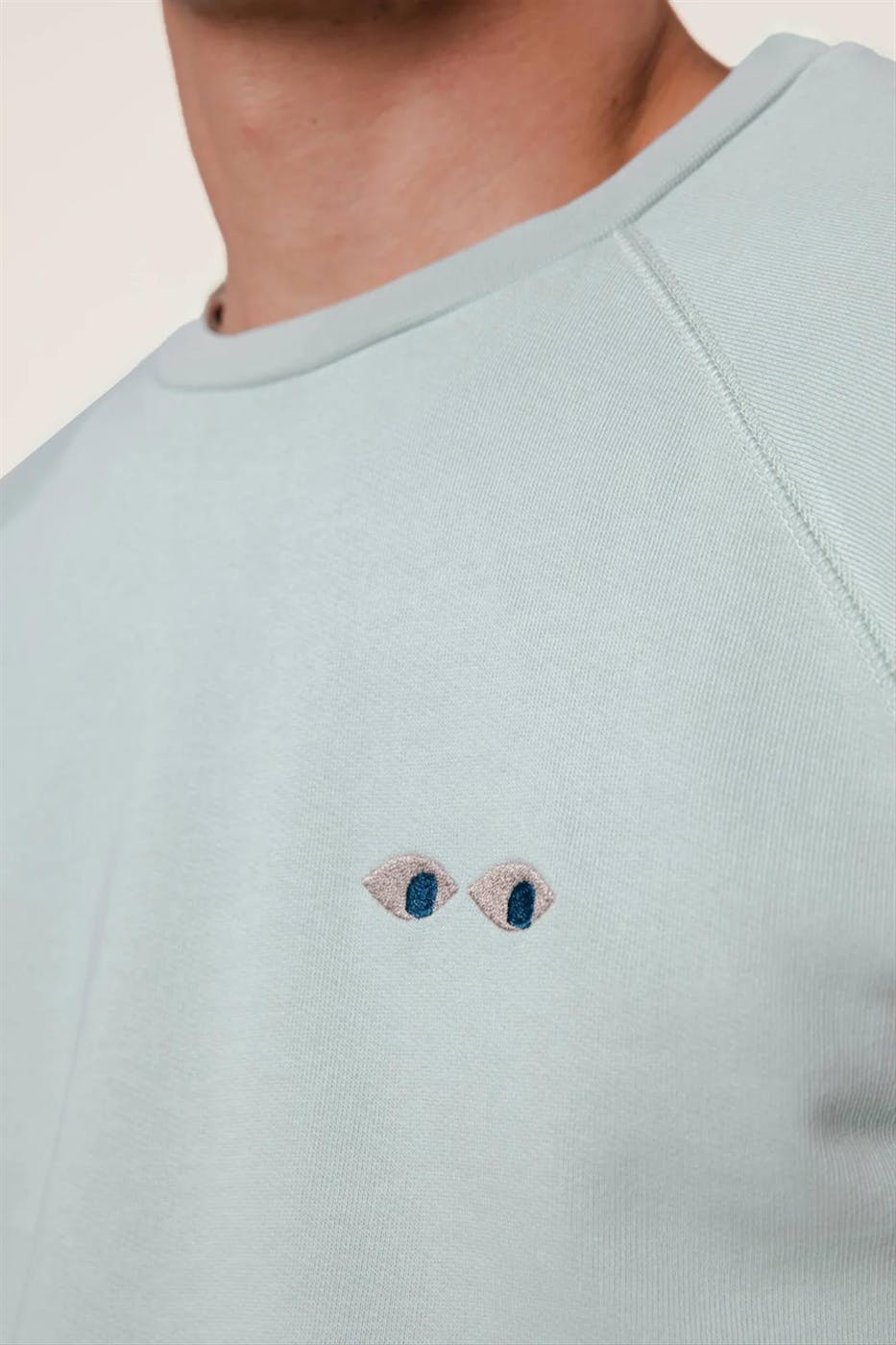 Brava - Mintgroene Eyes sweater