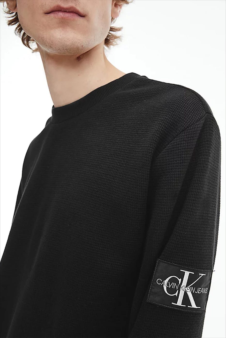 Calvin Klein Jeans - Zwarte Badge Logo T-shirt met lange mouw