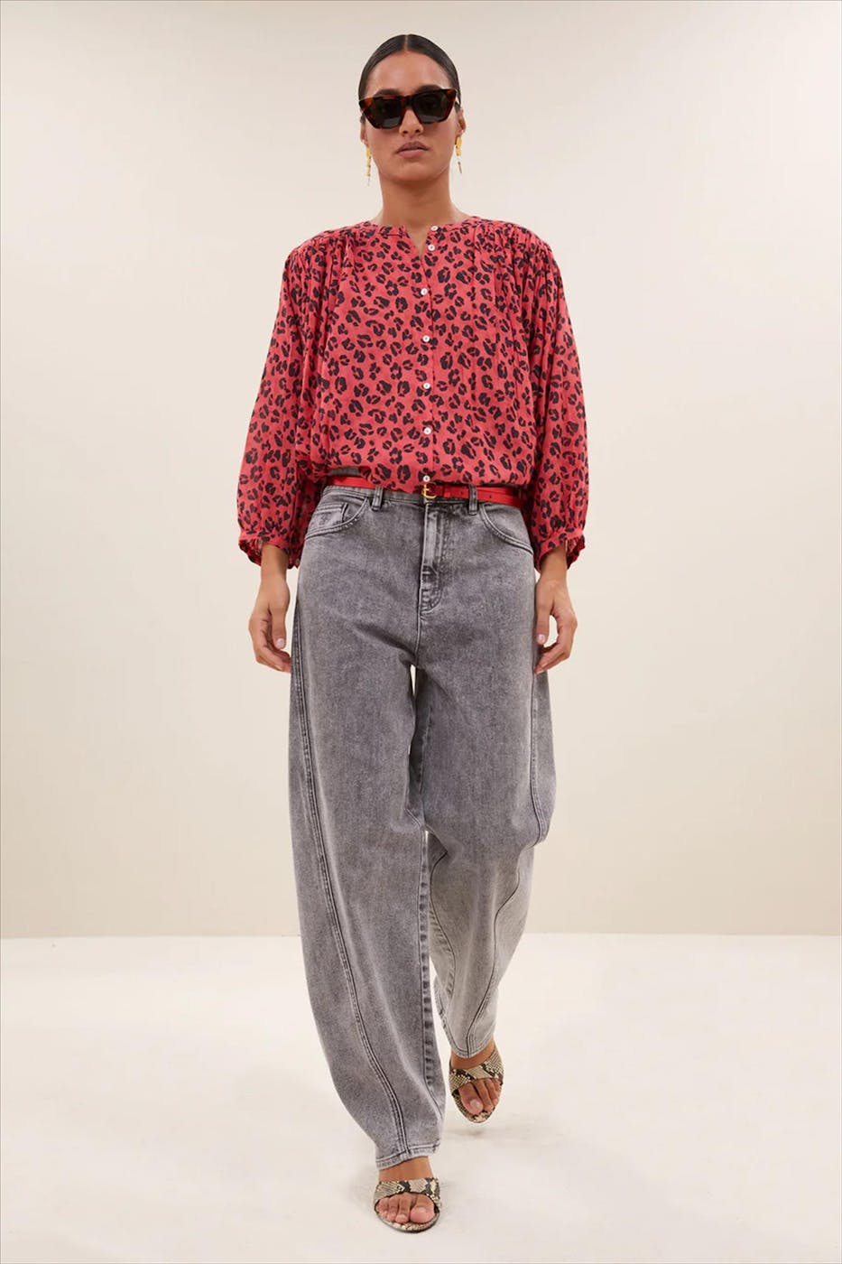 BY BAR - Rode Cheetah blouse
