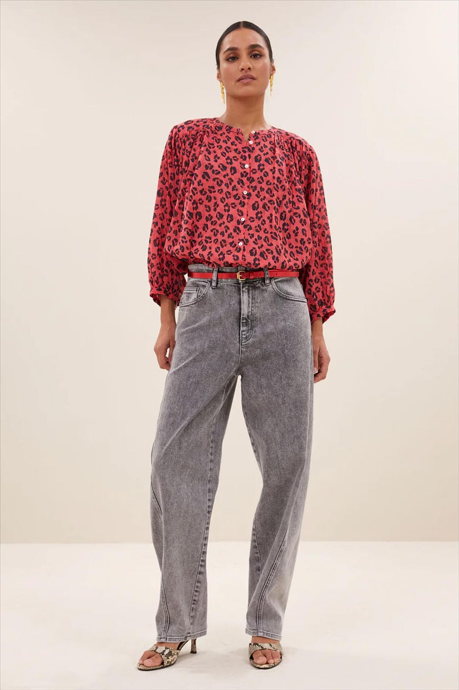 BY BAR - Rode Cheetah blouse