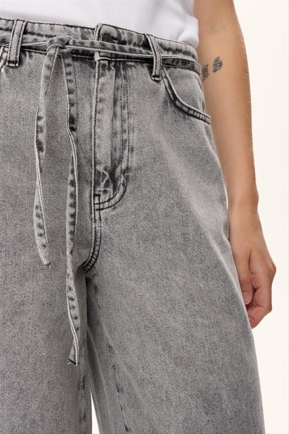 Nümph - Grijze Brooklyn wide jeans