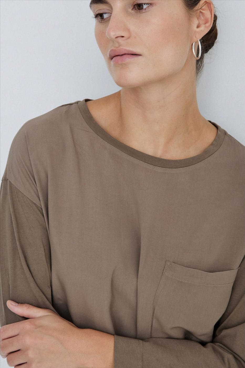 YERSE - Kaki Sateen longsleeve