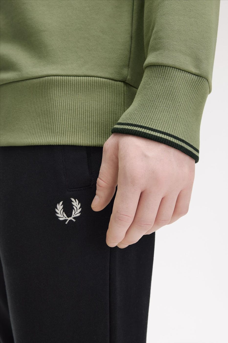 Fred Perry - Olijfgroene Crew Neck sweater