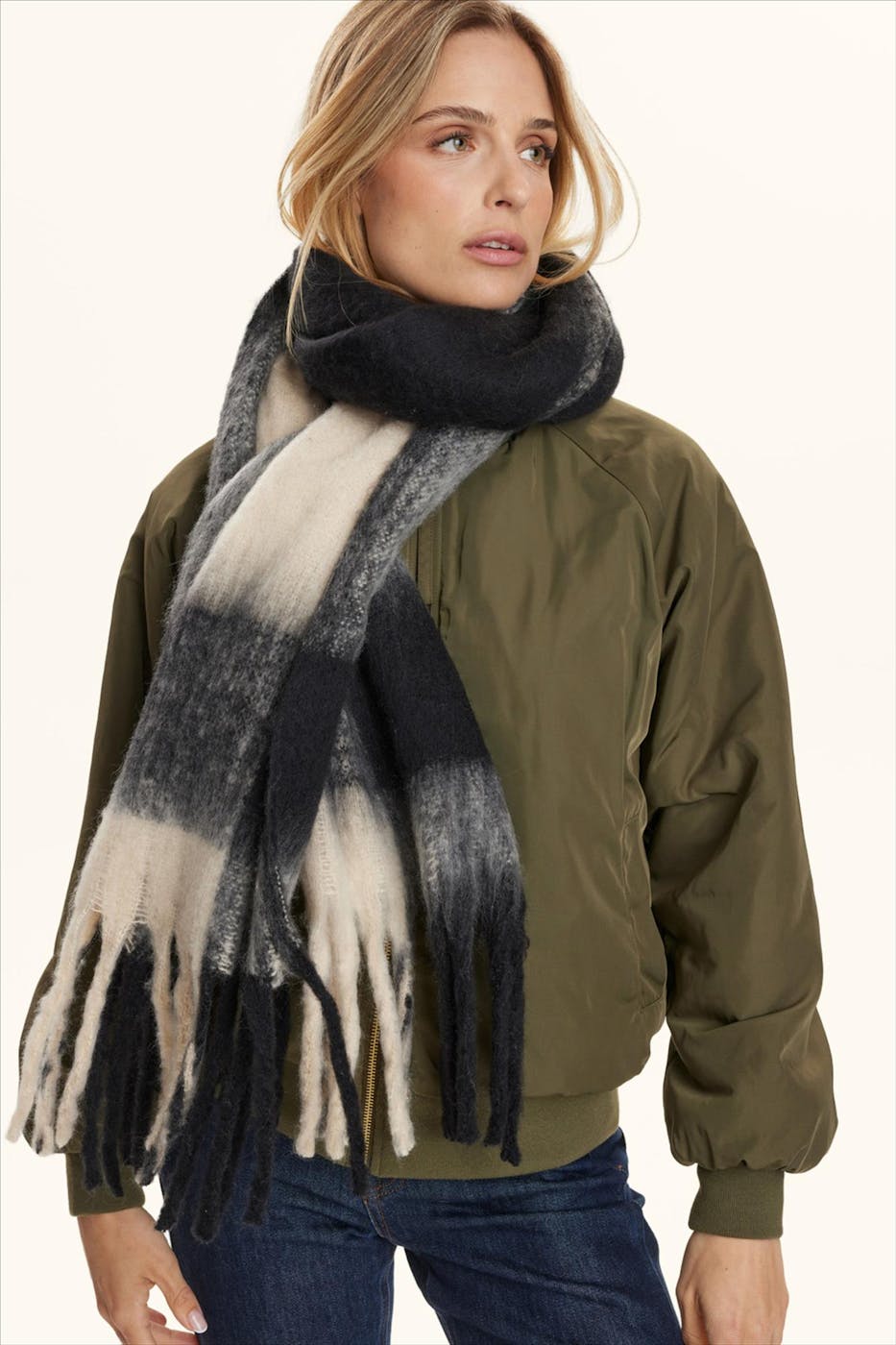 Nümph - Zwart-Beige Milo sjaal
