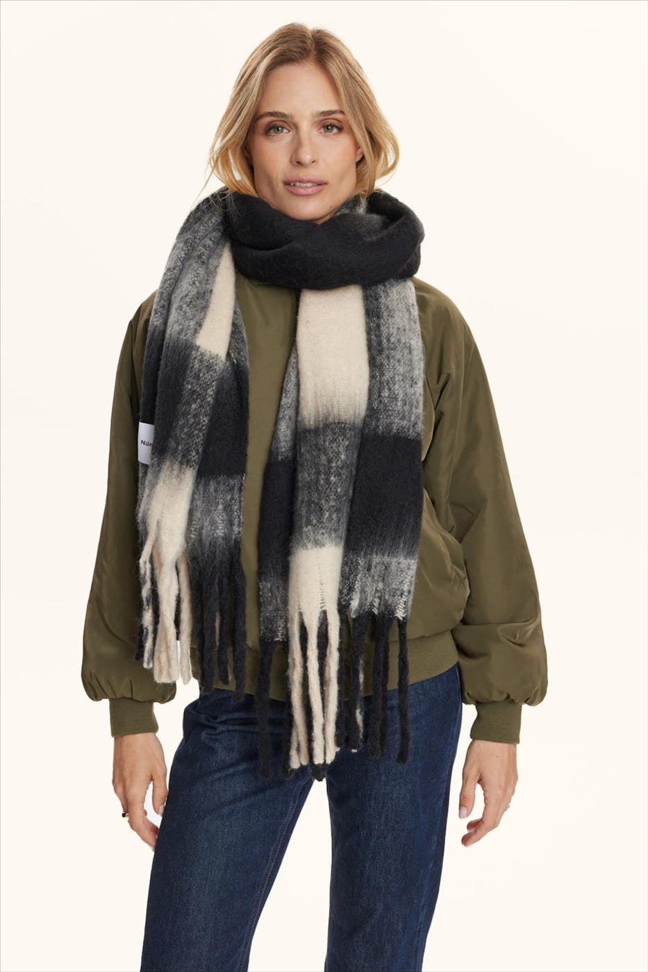 Nümph - Zwart-Beige Milo sjaal