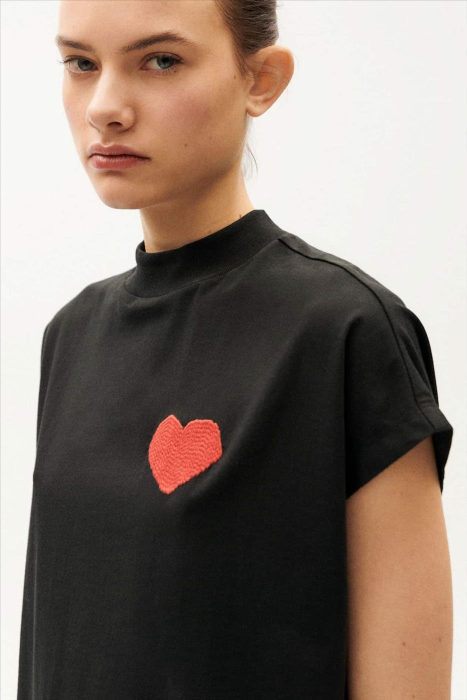 Thinking Mu - Zwarte Heart Volta T-shirt