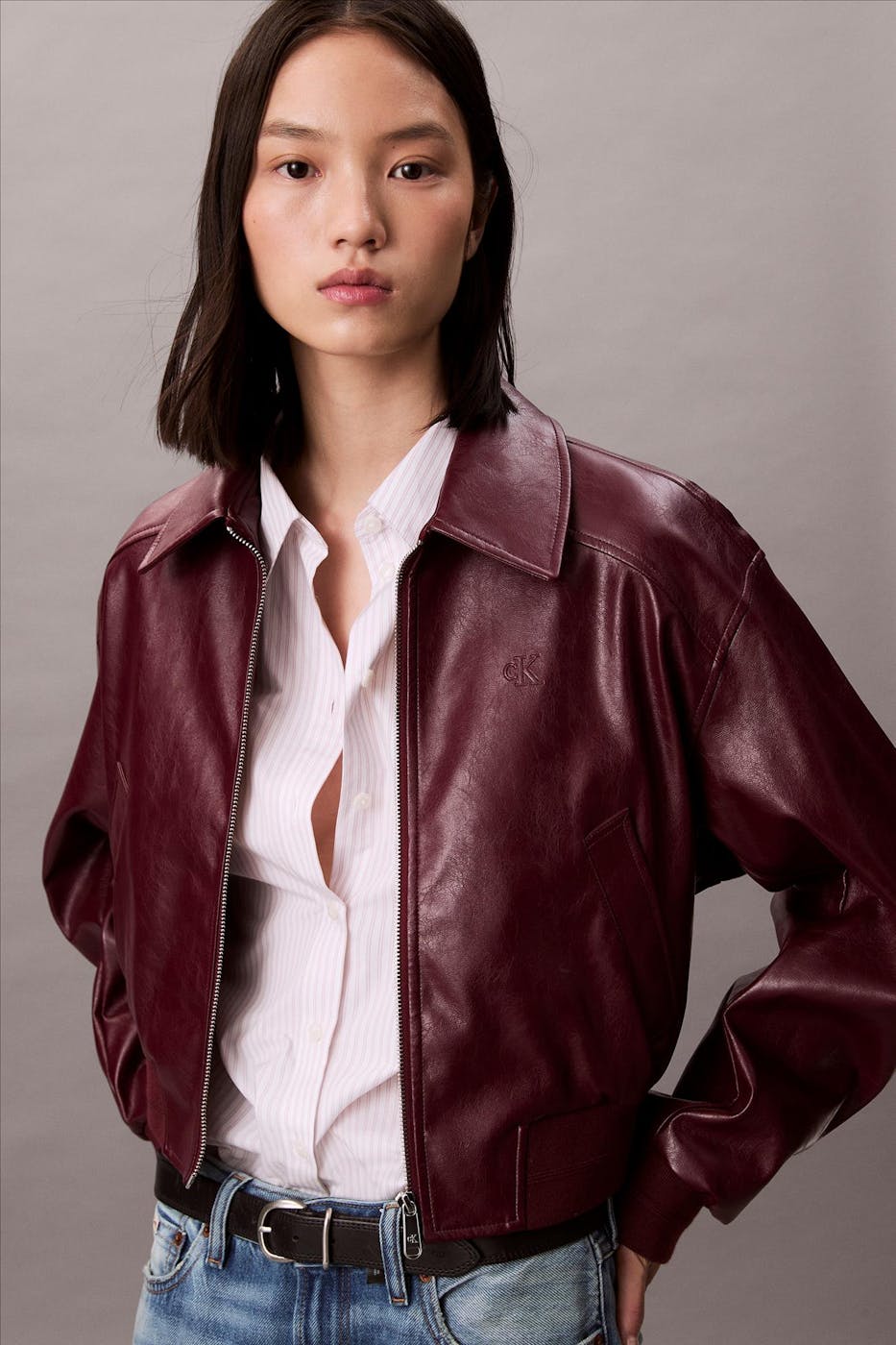 Calvin Klein Jeans - Bordeaux Cropped Crinkle vestje