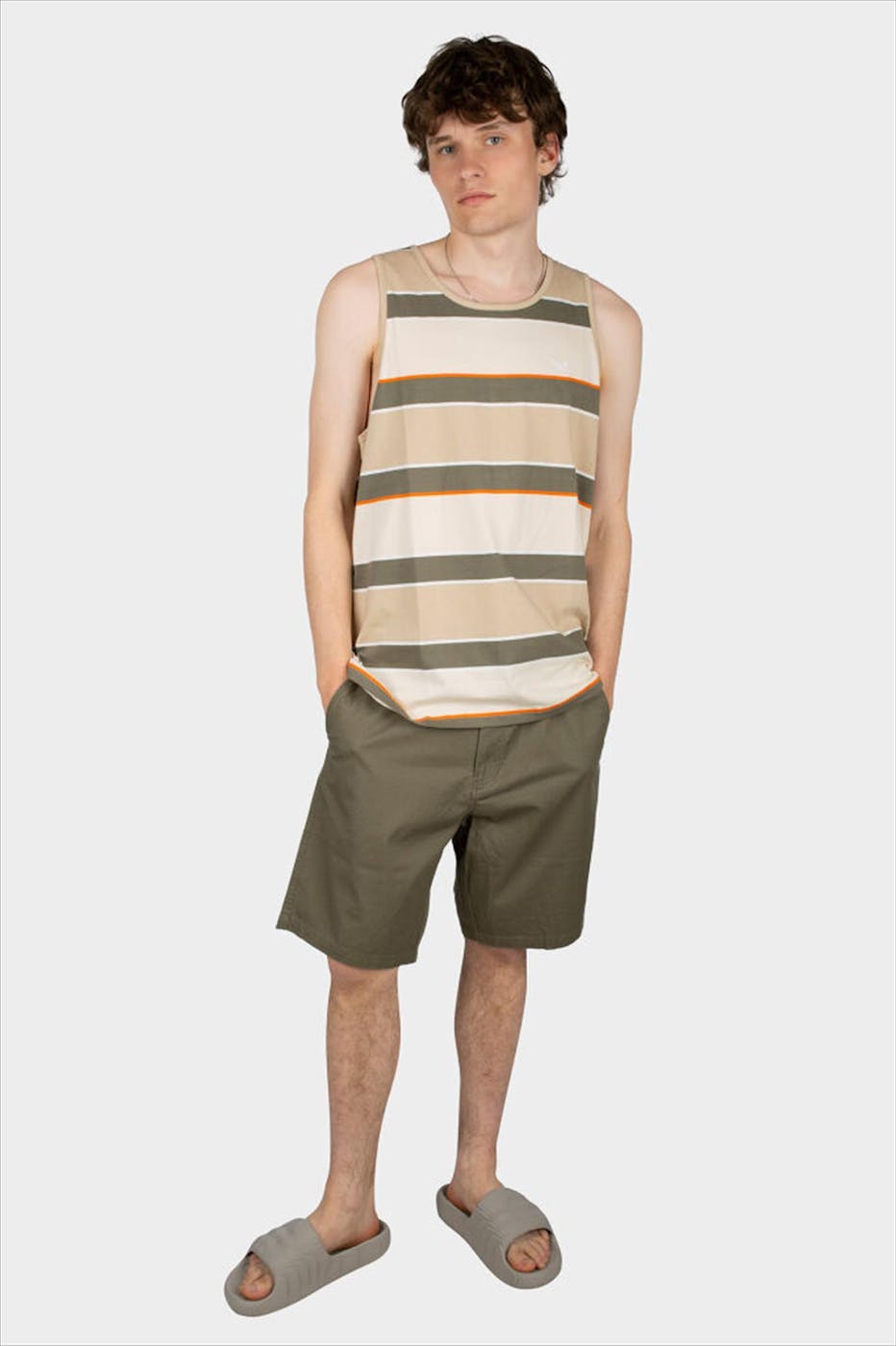 Iriedaily - Olijfgroene Love City short