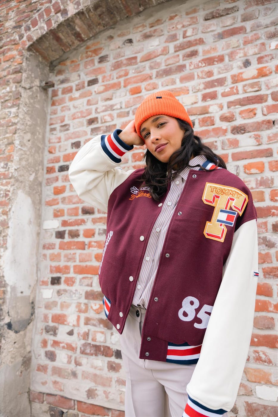Tommy Jeans - Bordeaux Letterman jas
