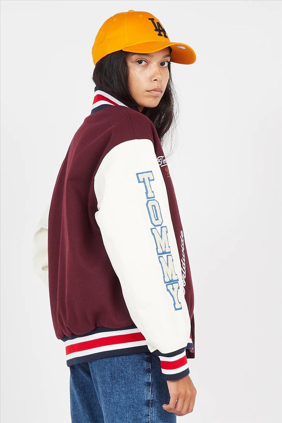 Tommy Jeans - Bordeaux Letterman jas