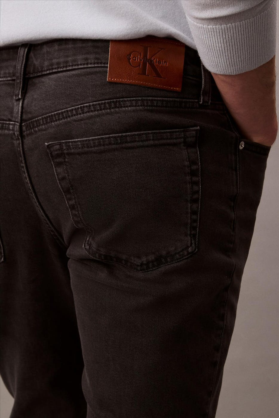 Calvin Klein Jeans - Zwarte Essential slim jeans