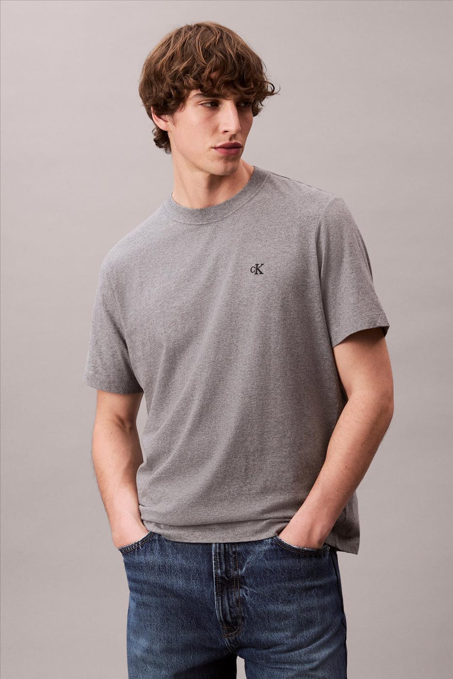 Calvin Klein Jeans - Grijze Monogram Logo T-shirt
