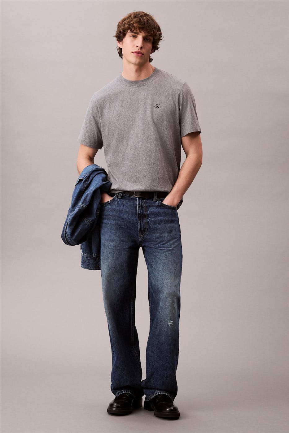 Calvin Klein Jeans - Grijze Monogram Logo T-shirt