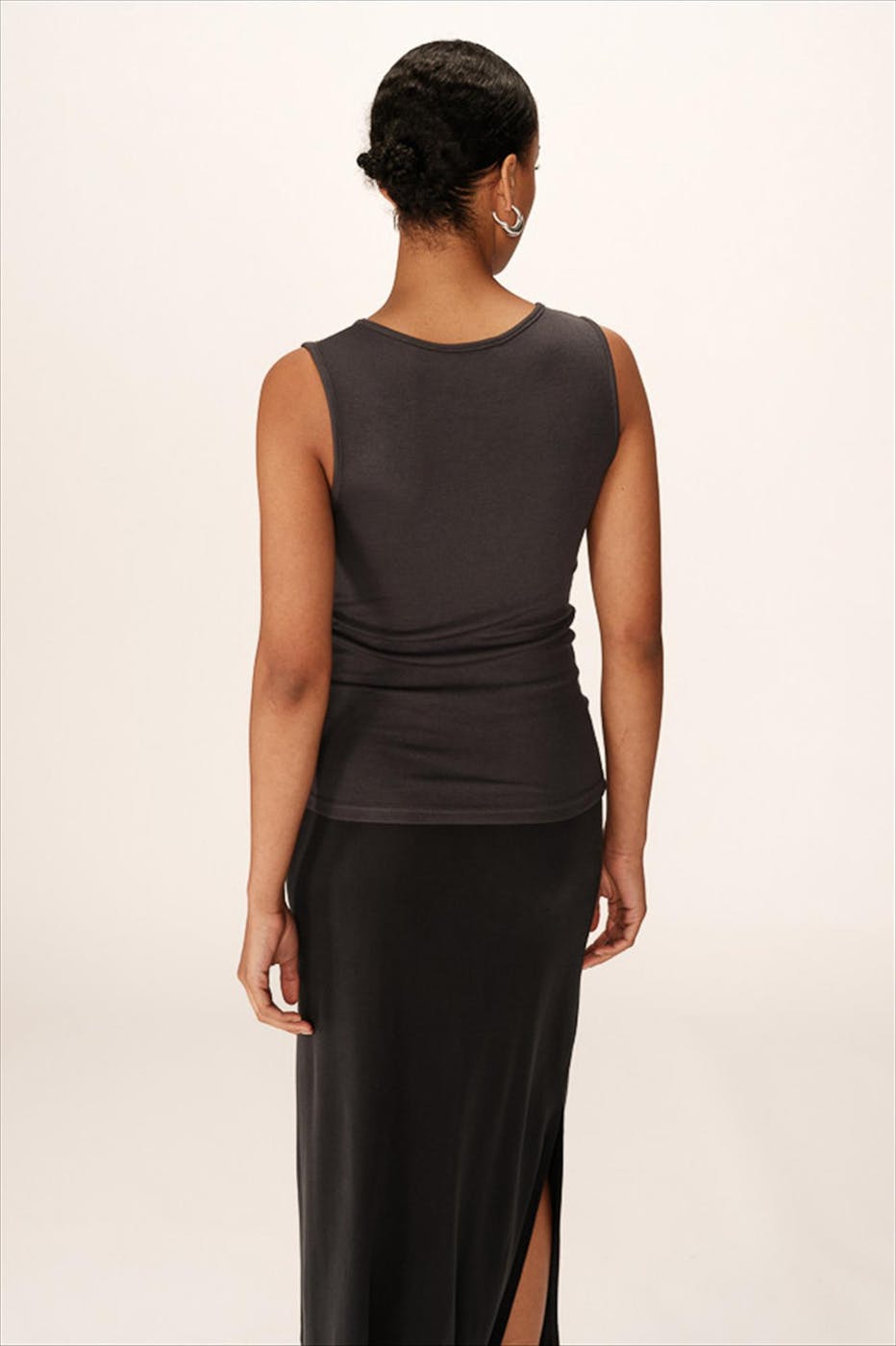 Grace & Mila - Donkergrijze Paulin top