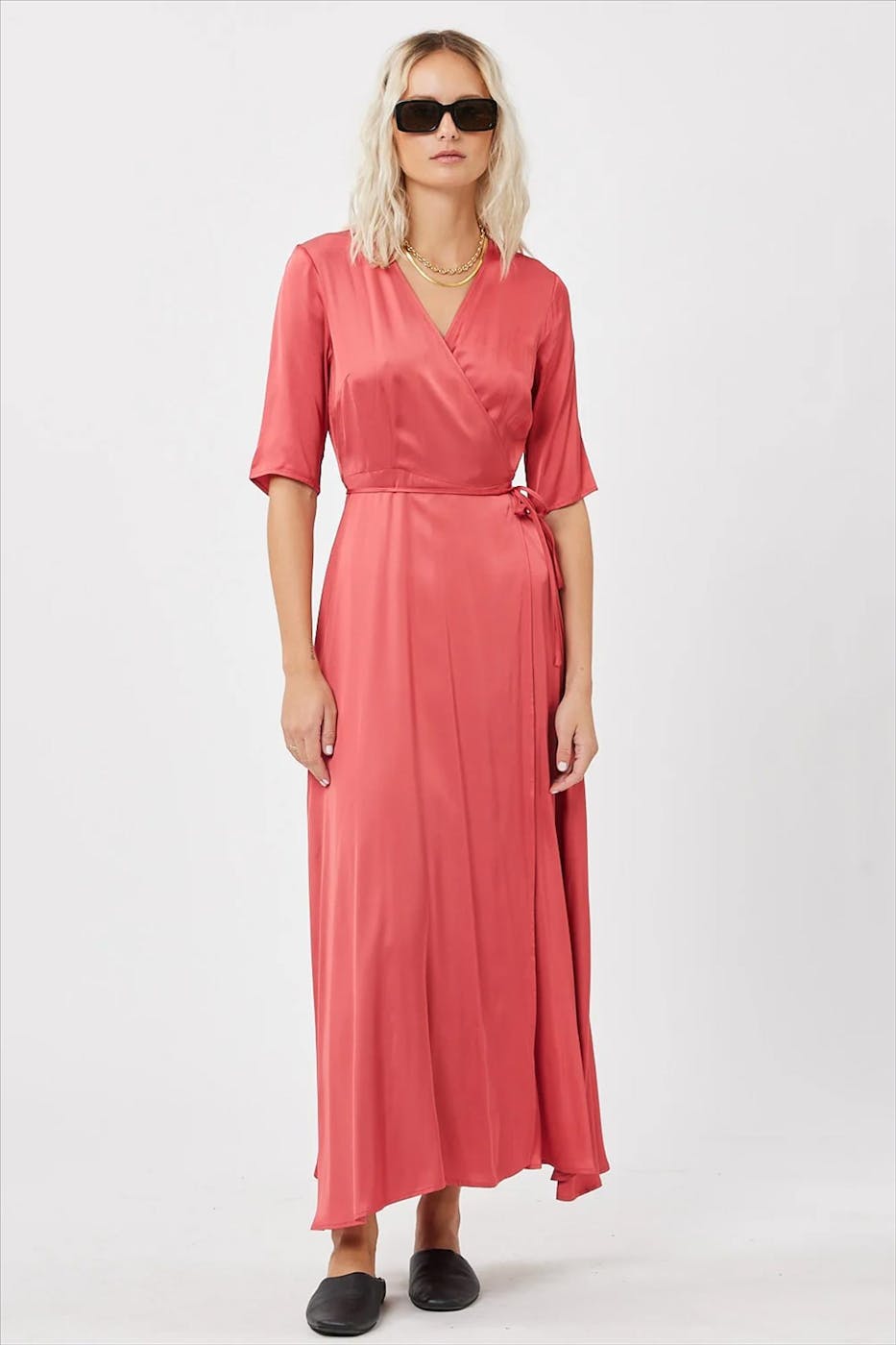 Minimum - Donkerrood Miraly kleed
