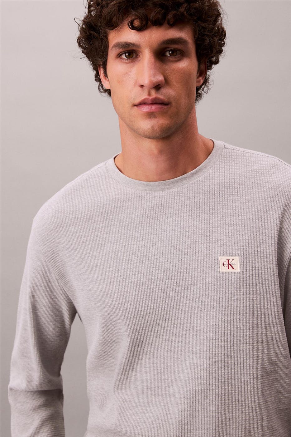 Calvin Klein Jeans - Grijze Waffle Badge longsleeve