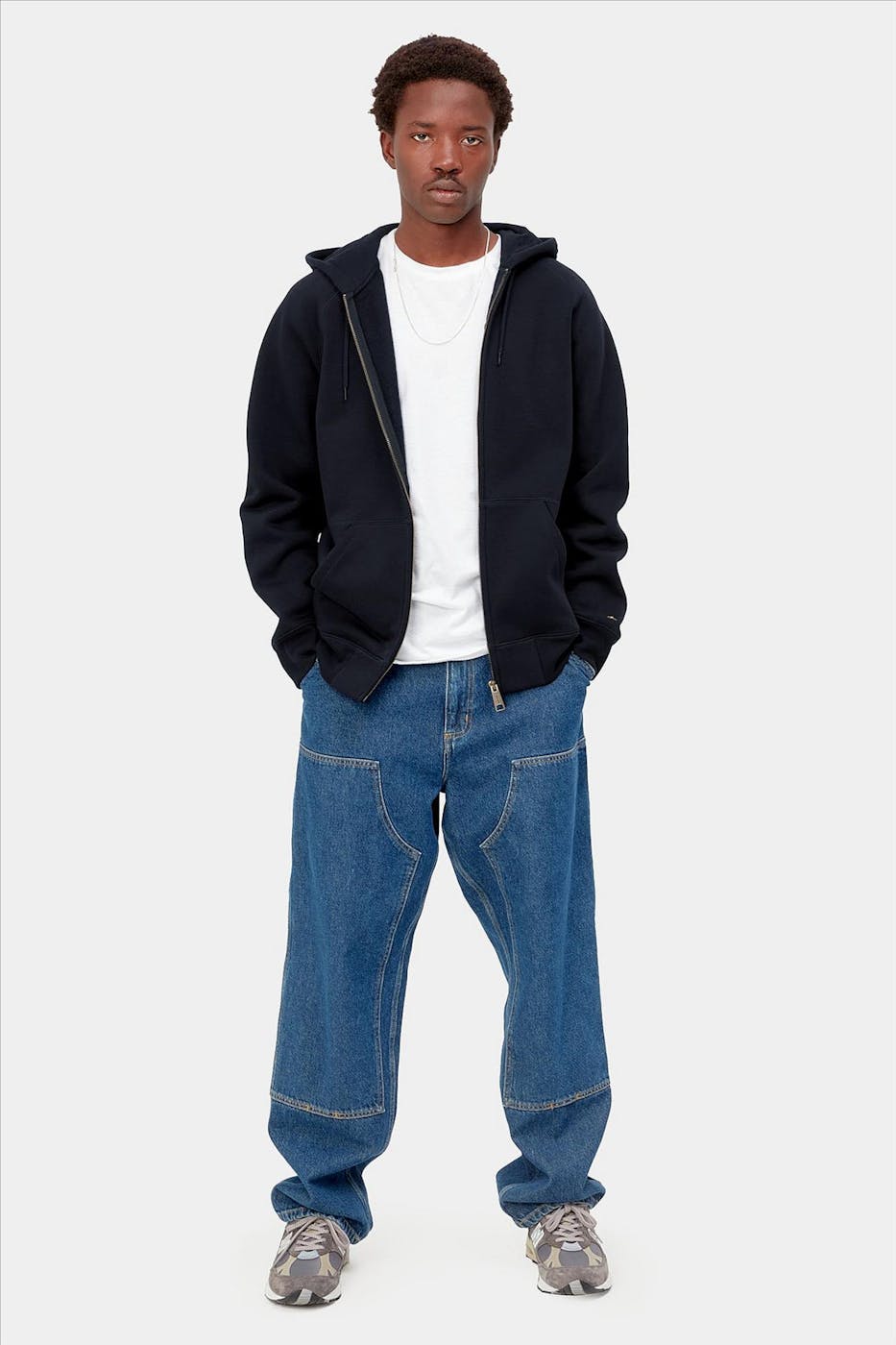 Carhartt WIP - Zwarte Hooded Chase cardigan