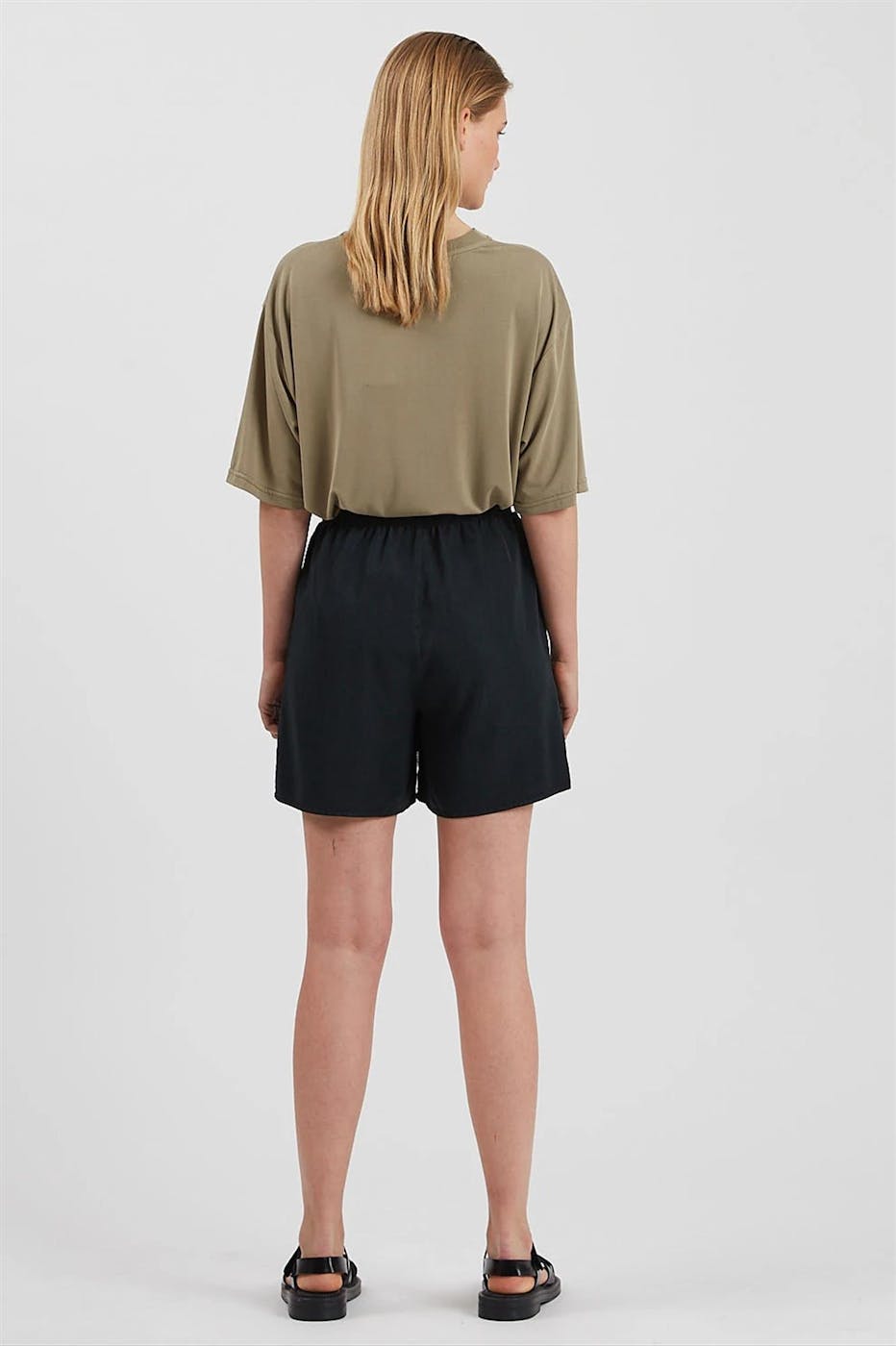 Minimum - Zwarte Acazio short