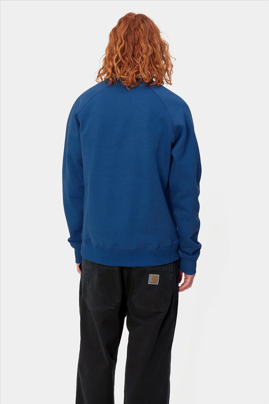 Carhartt WIP - Kobaltblauwe Chase sweater