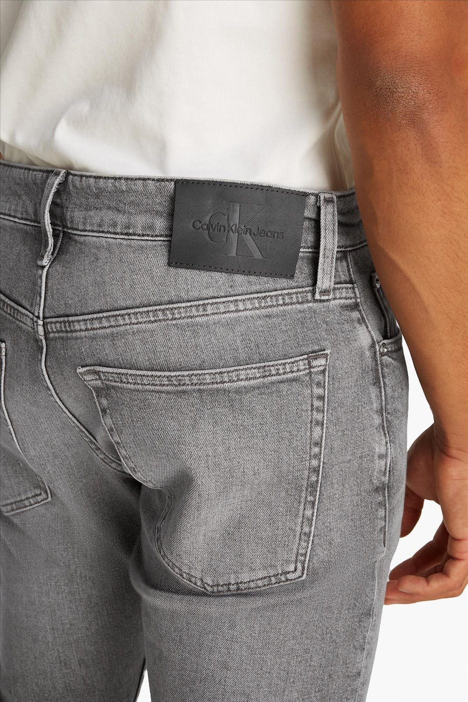 Calvin Klein Jeans - Grijze slim jeans