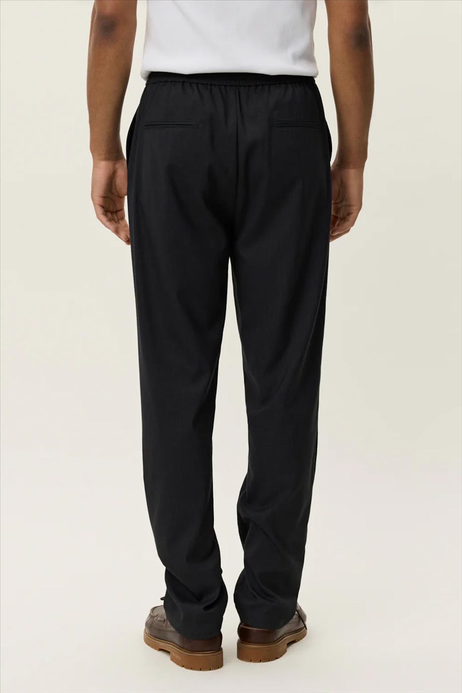 LES DEUX - Donkergrijze Como tapered Drawstring broek