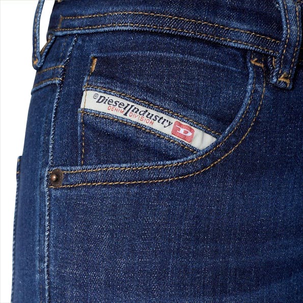 Diesel - Donkerblauwe 2015 Babhila jeans
