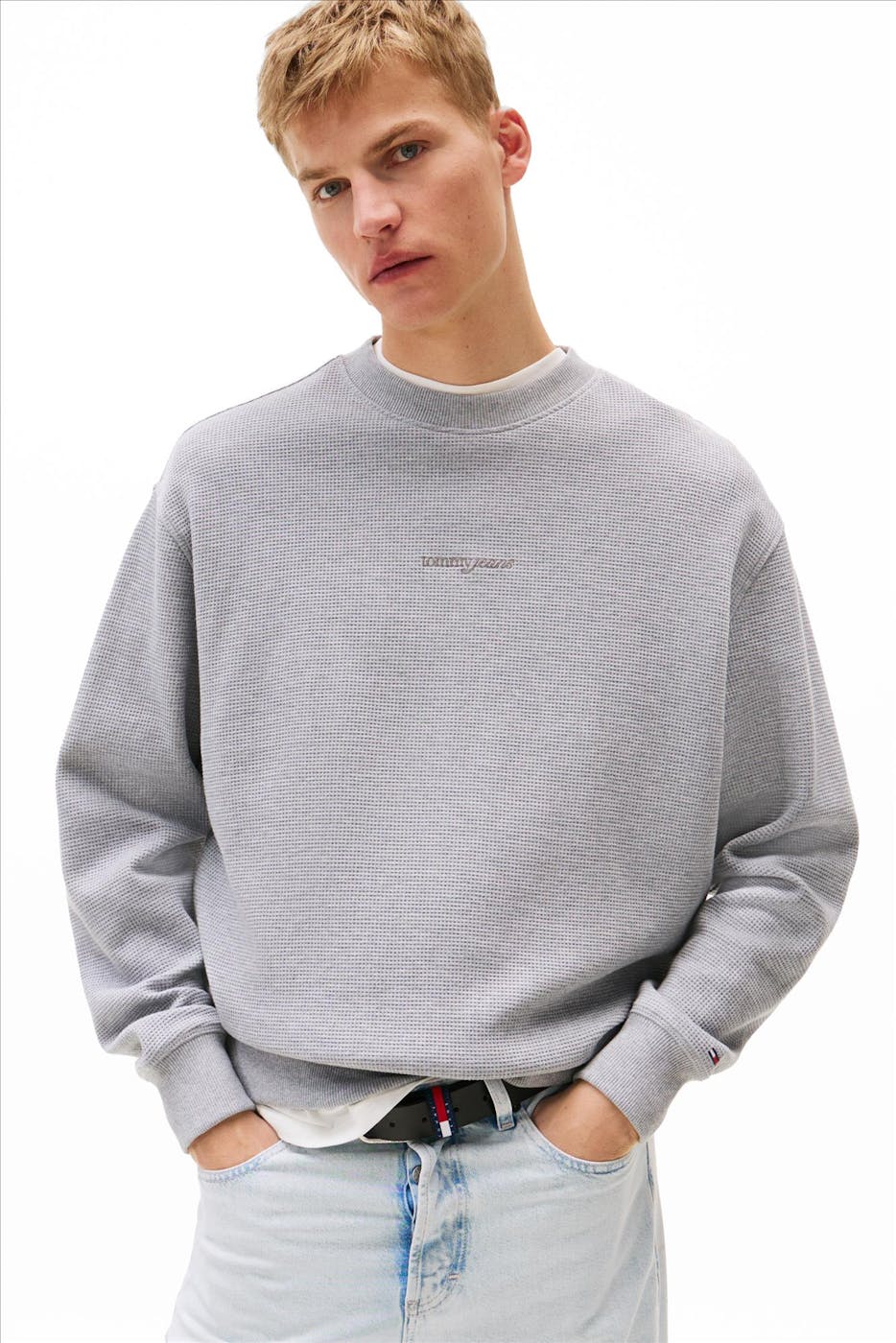 Tommy Jeans - Grijze Waffle Script sweater