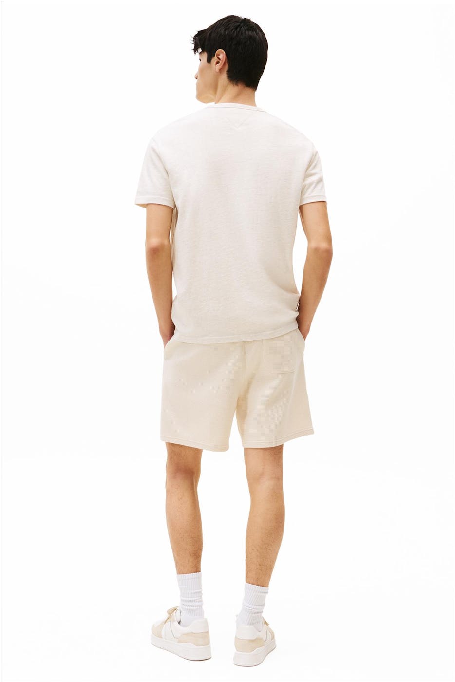 Tommy Jeans - Beige Regular Badge T-shirt