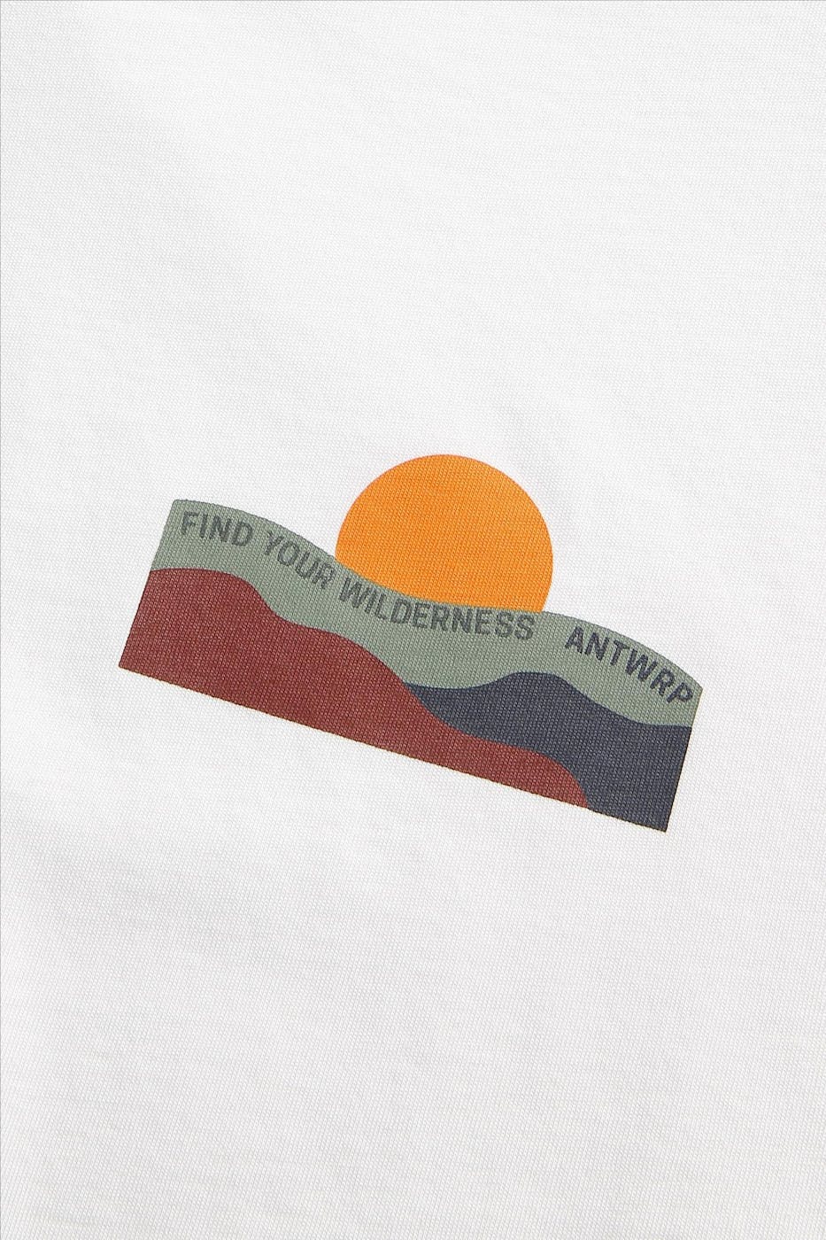 Antwrp - Witte Find Your Wilderness T-shirt