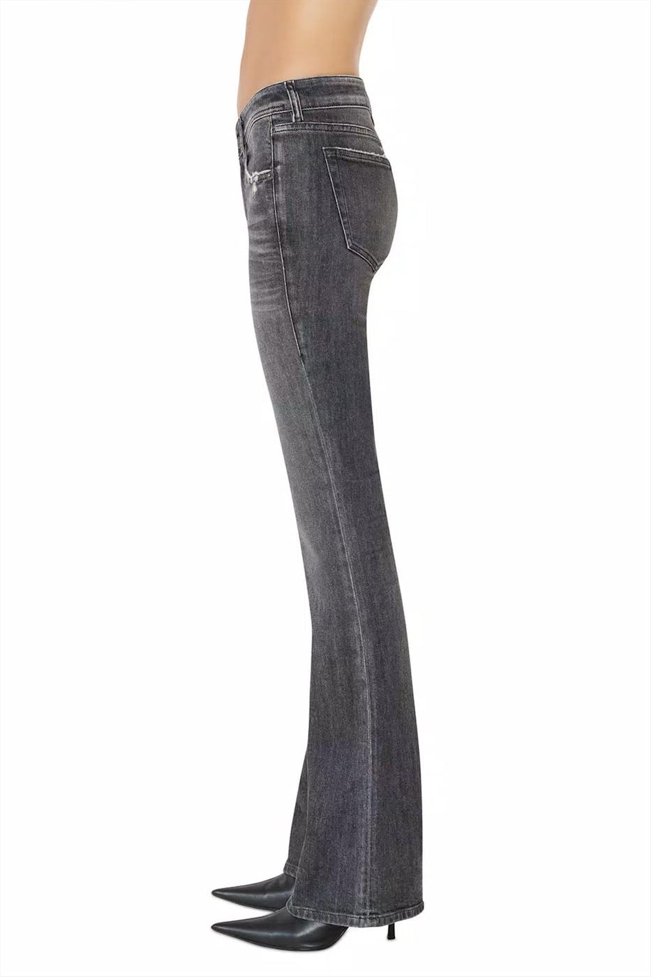 Diesel - Donkergrijze 1969 D-Ebbey Slim jeans
