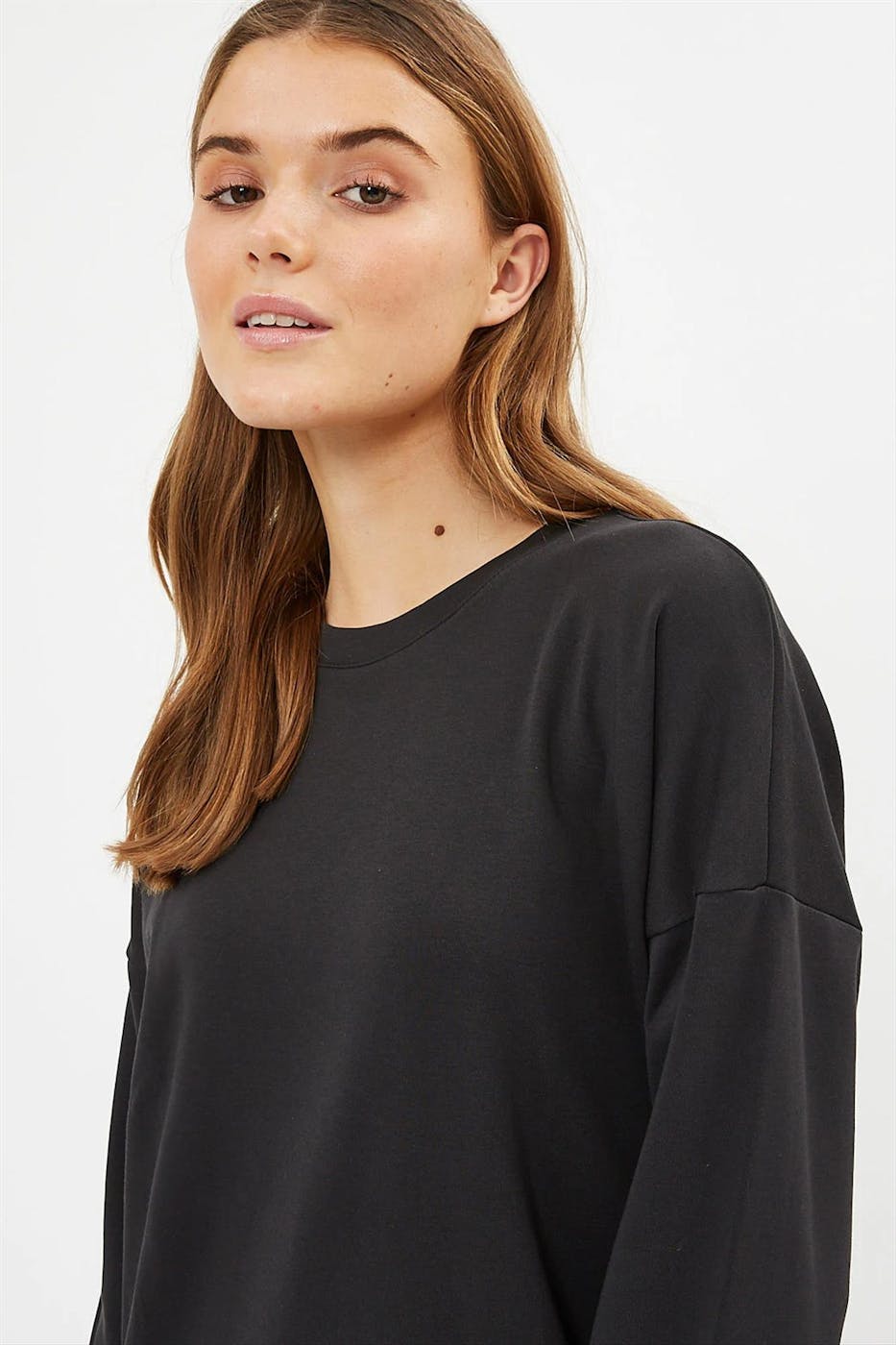 Minimum - Zwarte Regizze T-shirt jurk