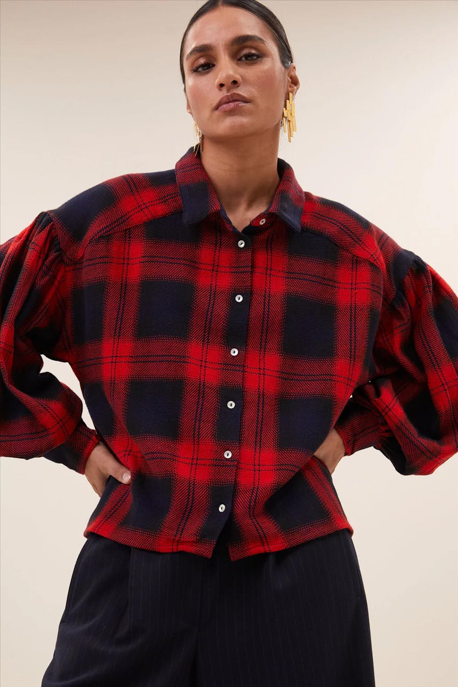 BY BAR - Donkerblauw-Rode Sarah Check blouse