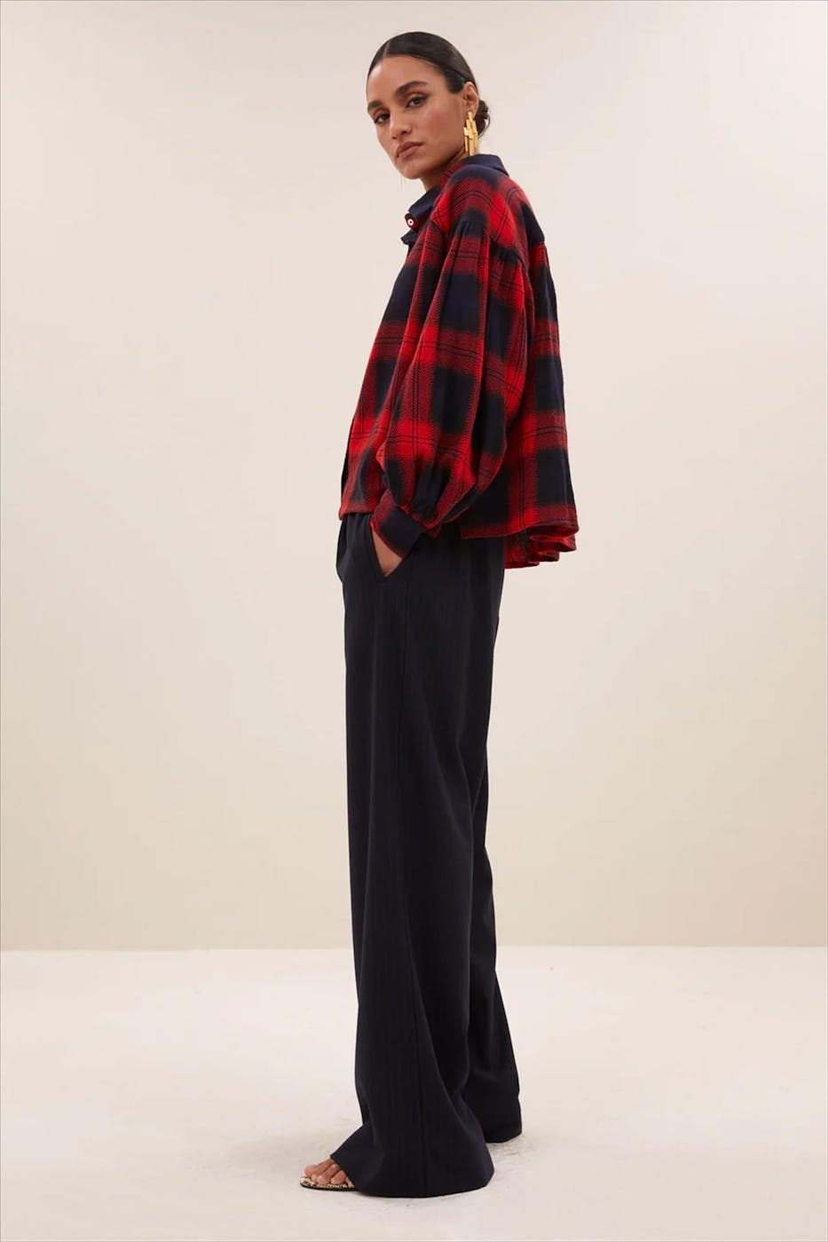 BY BAR - Donkerblauw-Rode Sarah Check blouse