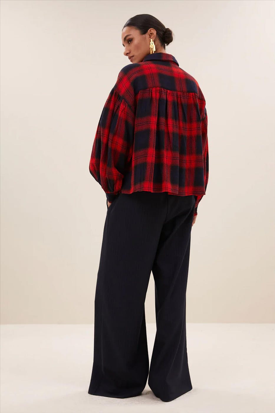 BY BAR - Donkerblauw-Rode Sarah Check blouse