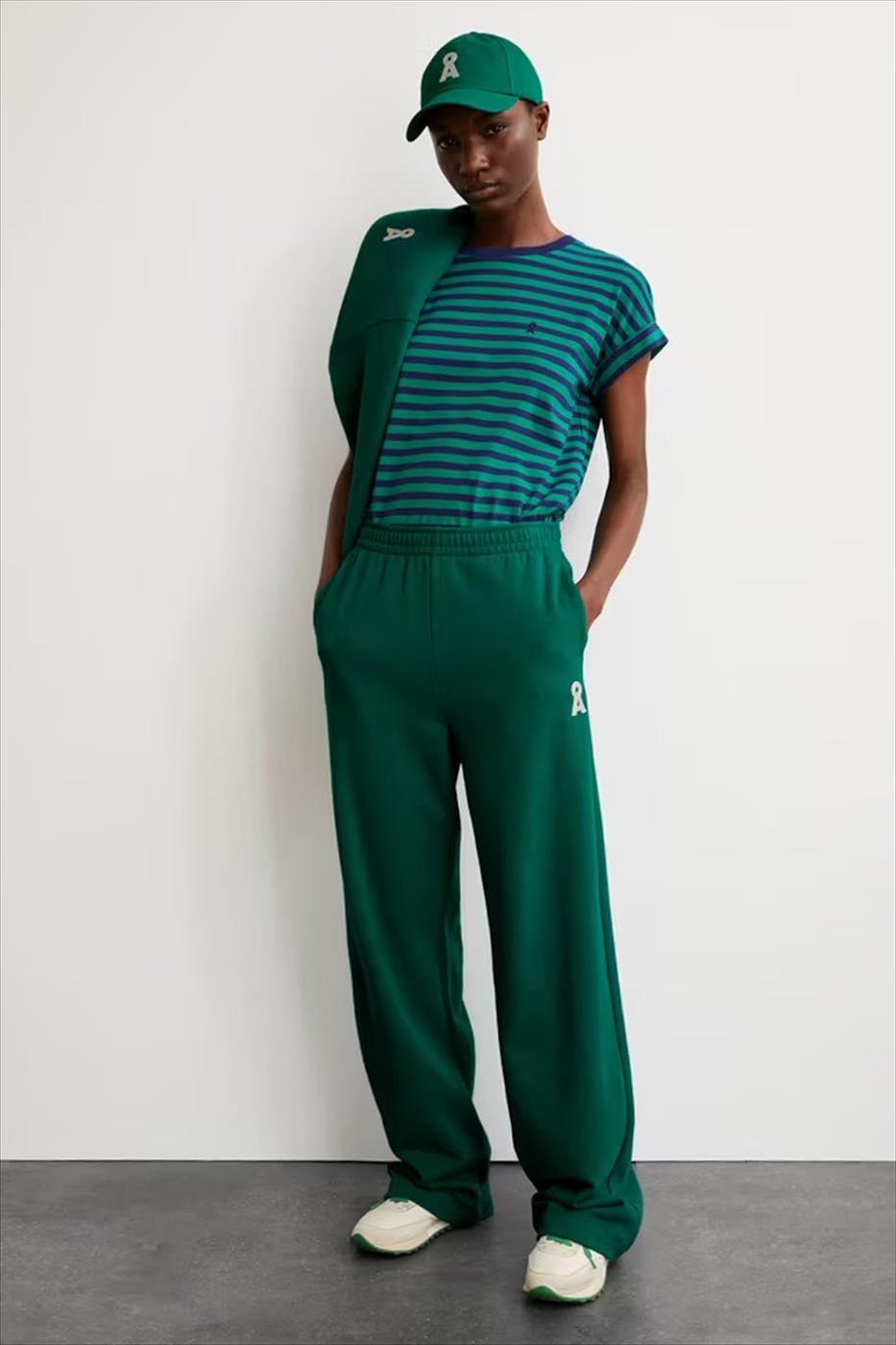 Armed Angels - Groen-Blauwe Idaara T-shirt