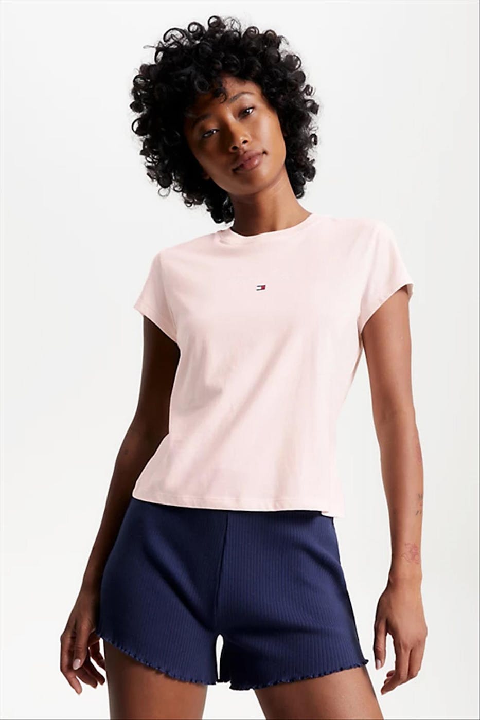 Tommy Jeans - Lichtroze Essential Logo T-shirt