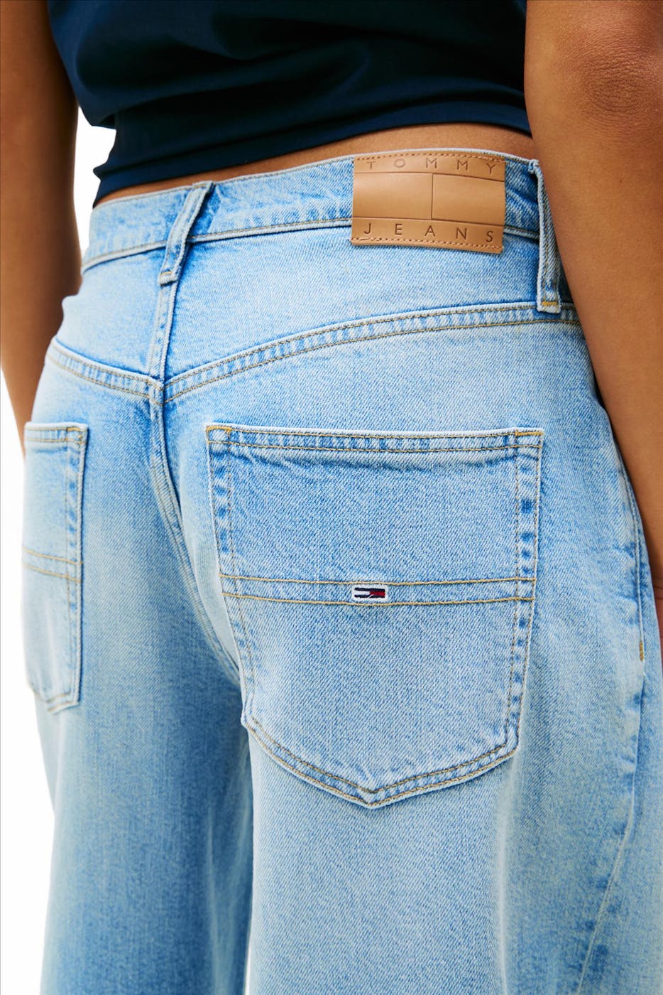 Tommy Jeans - Lichtblauwe Charlie loose wide jeans